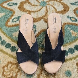 Spring Step Black Sandals with Elegant Embellishments